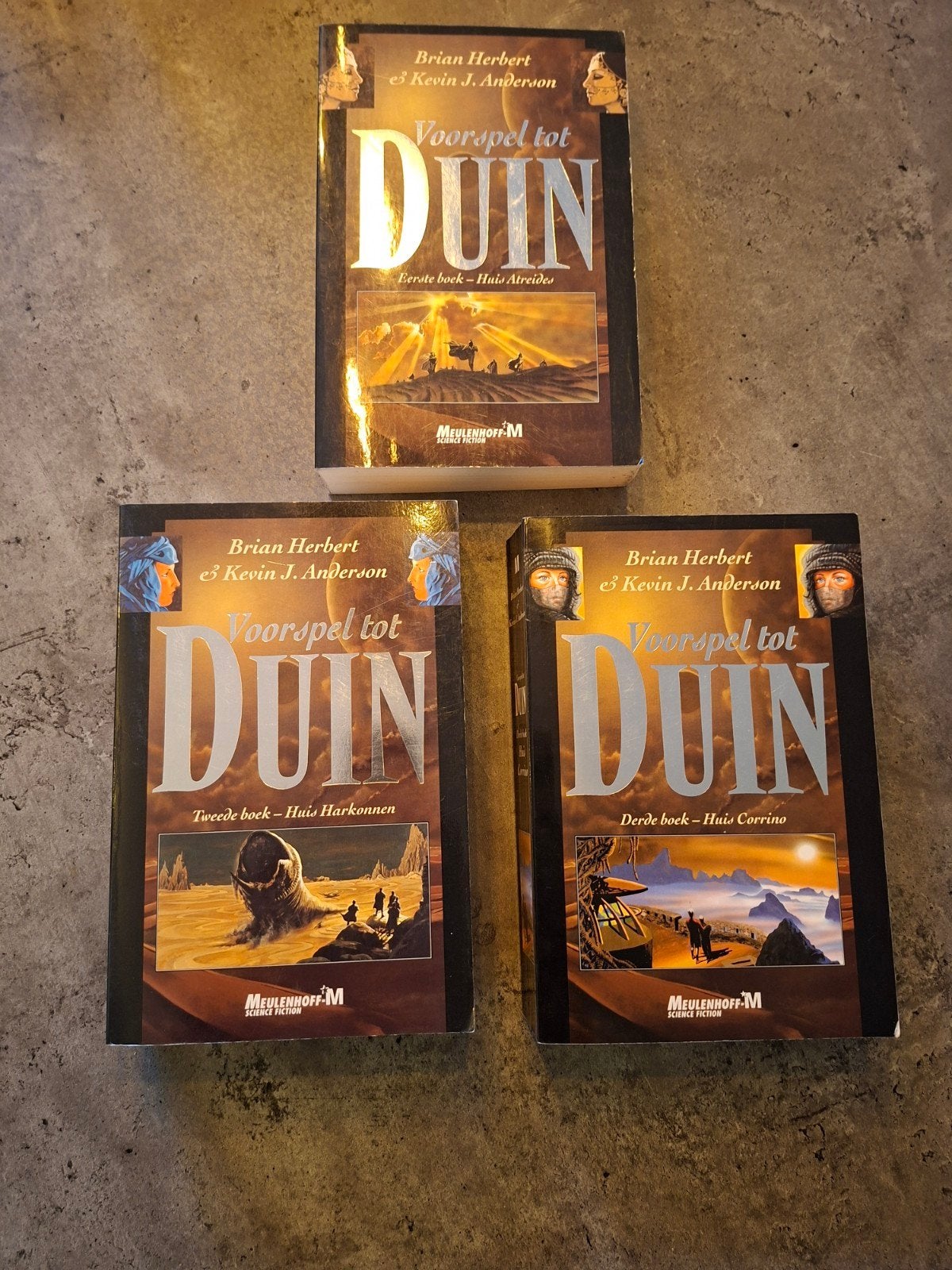 Voorspel tot Duin Trilogie: Huis Atreides, Harkonnen, Corrin, Ophalen of Verzenden, Gelezen