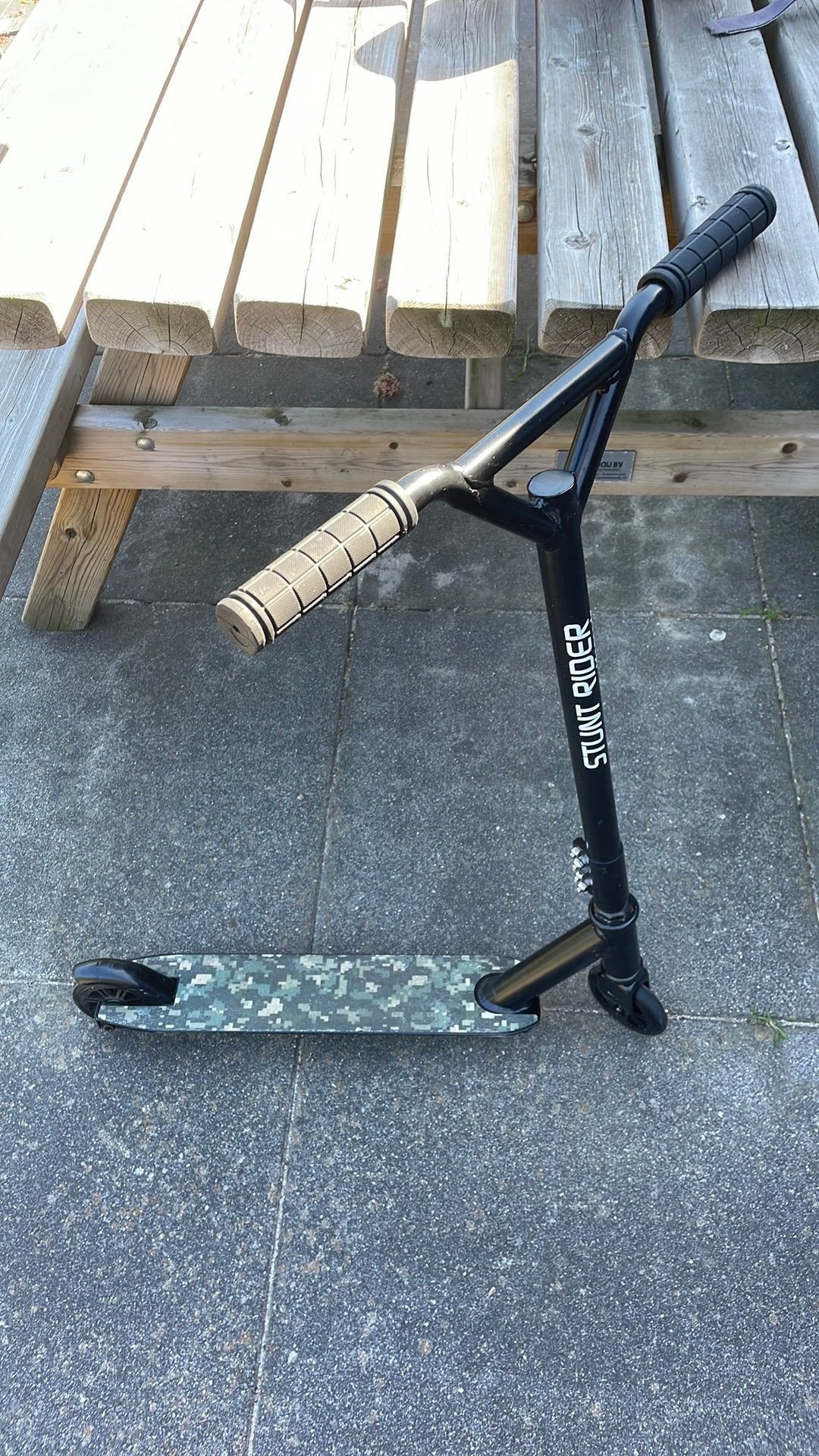 “stunt rider lifegoods” 2 stuntsteps, Ophalen, Zo goed als nieuw, Gewone step