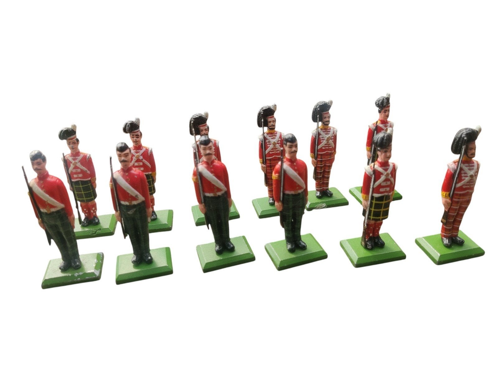 William Grant's Military Collection 12 stuks Whiskey uitave, Verzamelen, Merken en Reclamevoorwerpen, Ophalen, Zo goed als nieuw