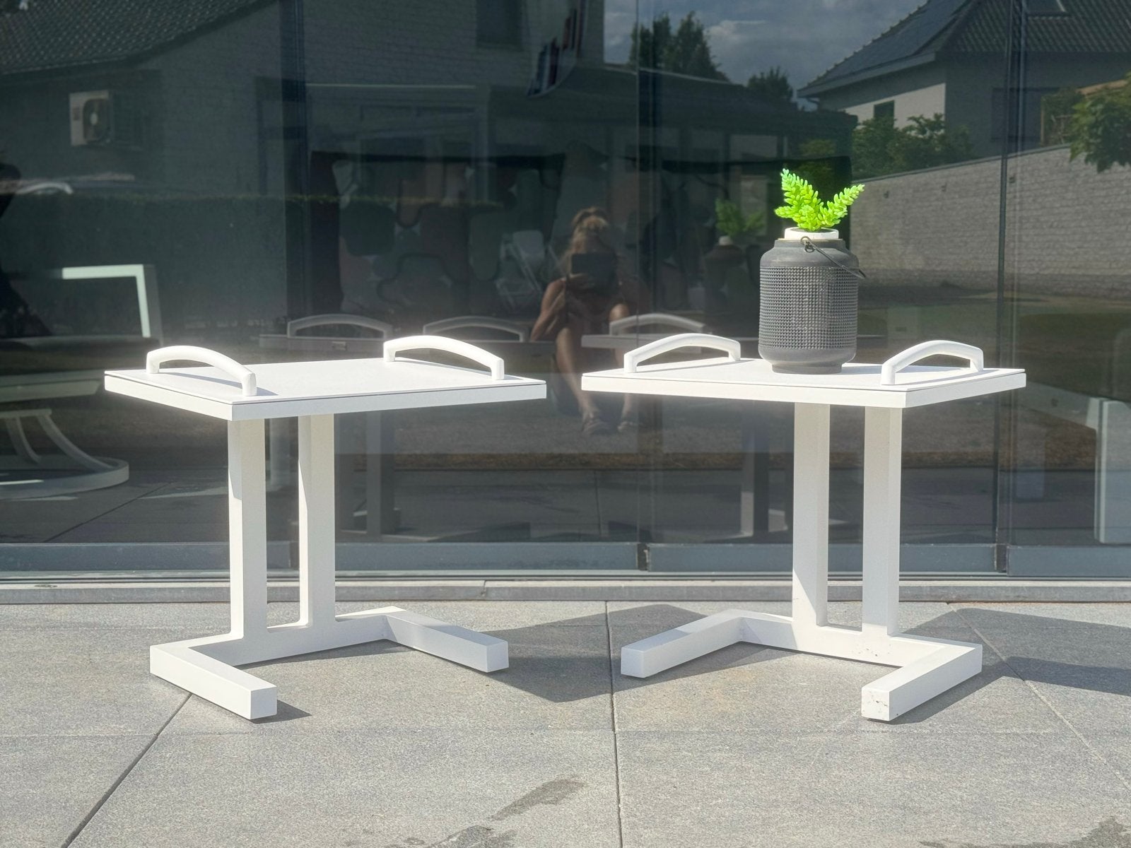 2 Life outdoor living aluminium bijzettafels in nieuw staat, Tuin en Terras, Tuinmeubel-accessoires, Ophalen, Zo goed als nieuw