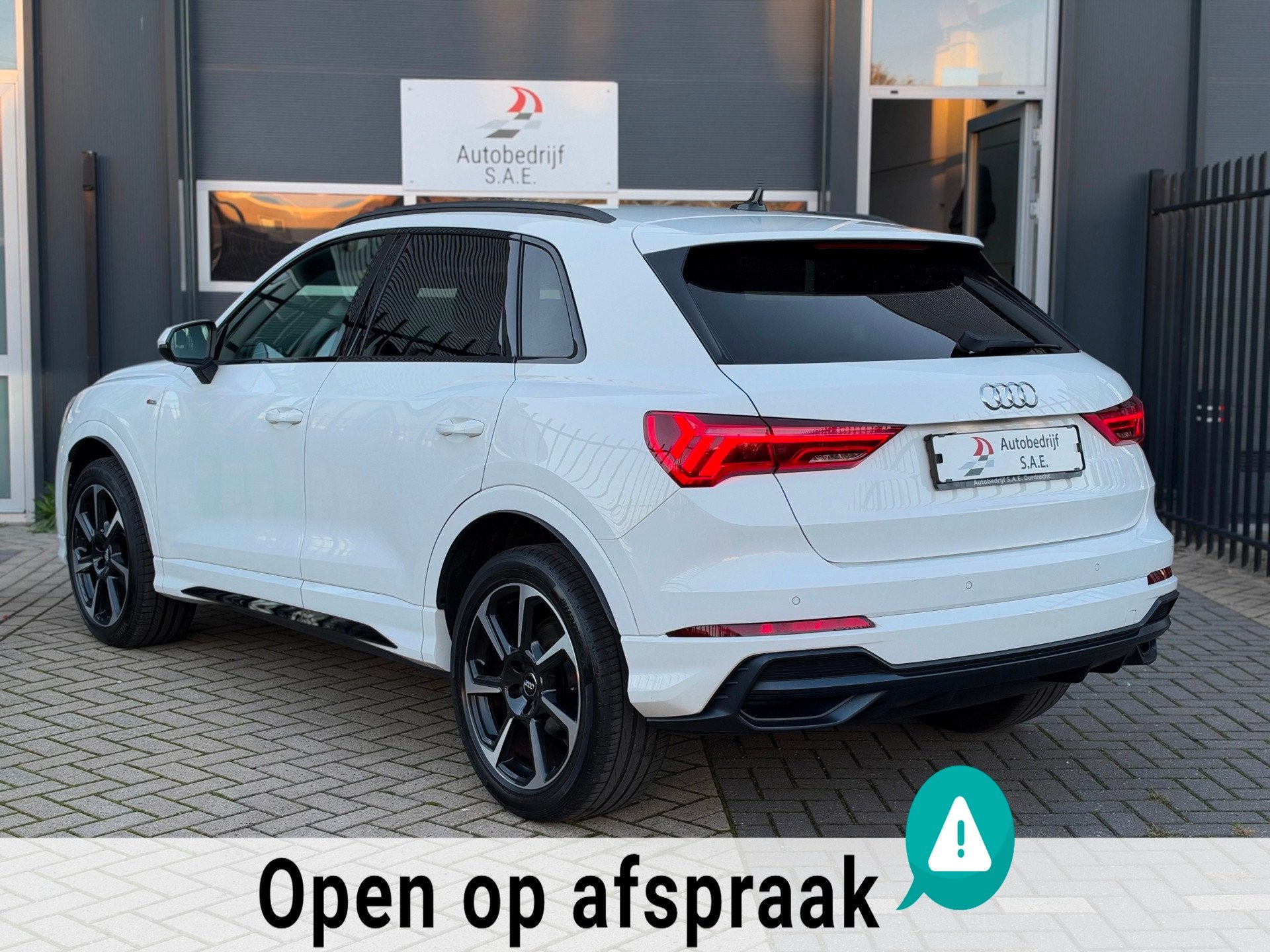 Audi Q3 35 TFSI 3x S-Line MATRIX STOELVERWARMING KEYLESS VIR, 15 km/l, Euro 6, 4 cilinders, 150 pk