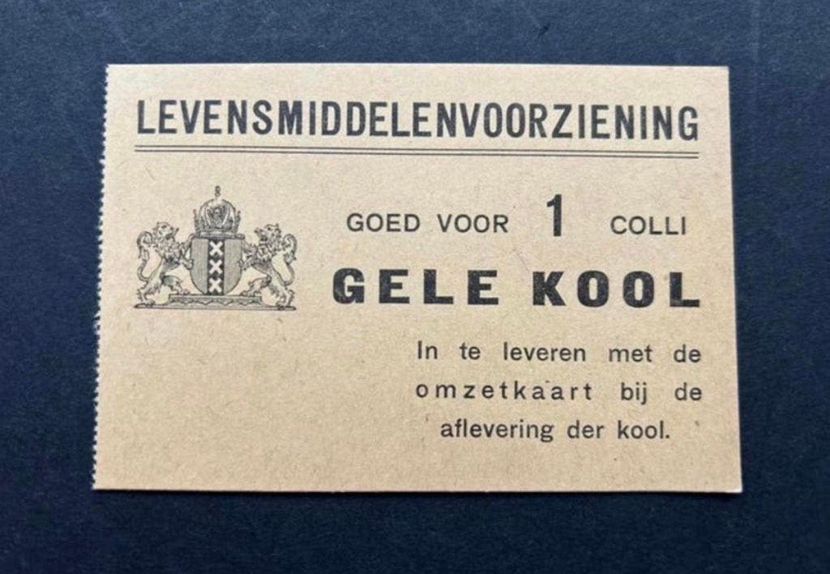 WWII Levensmiddelen Bon Amsterdam, Verzamelen, Ophalen of Verzenden, Nederland, Embleem of Badge