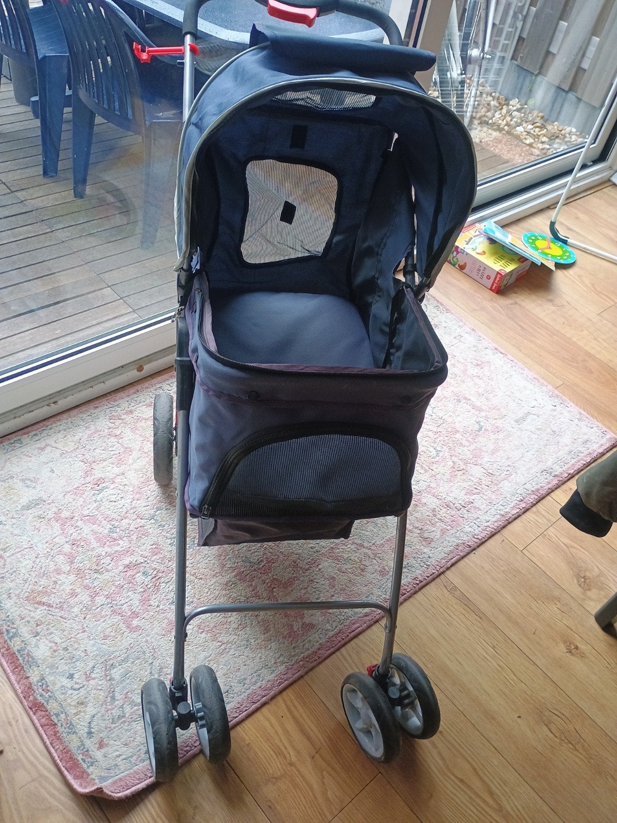 Handige honden buggy voor middel hondjes, Ophalen, Gebruikt