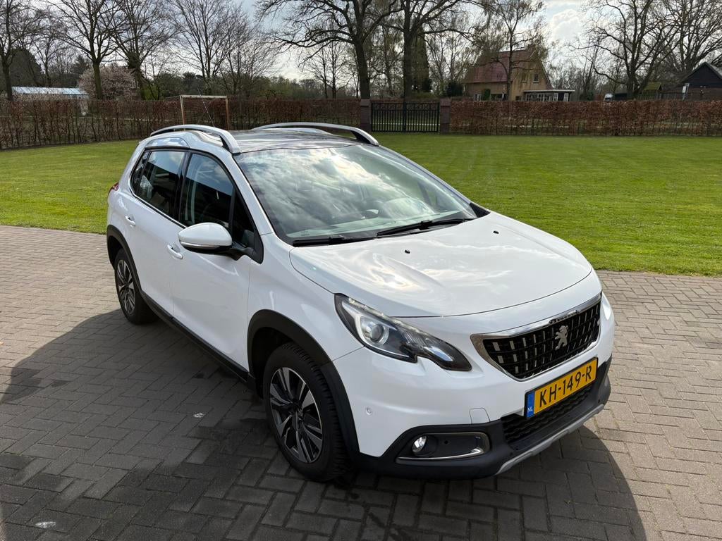 Peugeot 2008 automaat, parkeersensoren, panorama dak, Auto's, Peugeot, Parkeersensor, 450 kg, 40 €/maand, 1199 cc