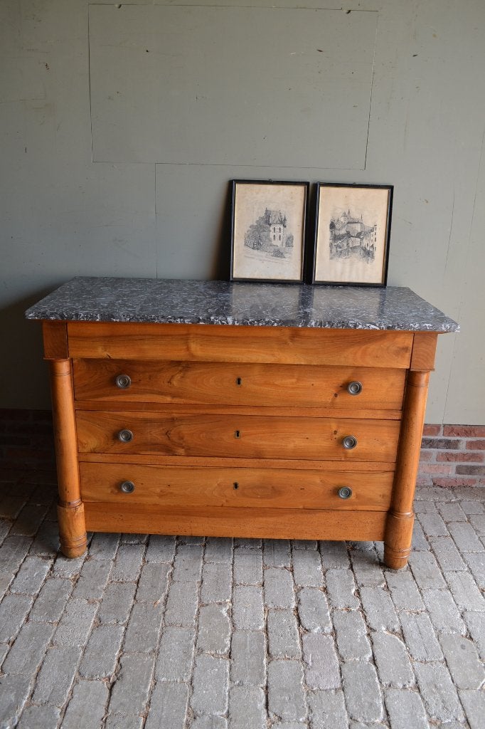 Prachtige antieke noten ladekast, dressoir met marmer blad, Verzenden