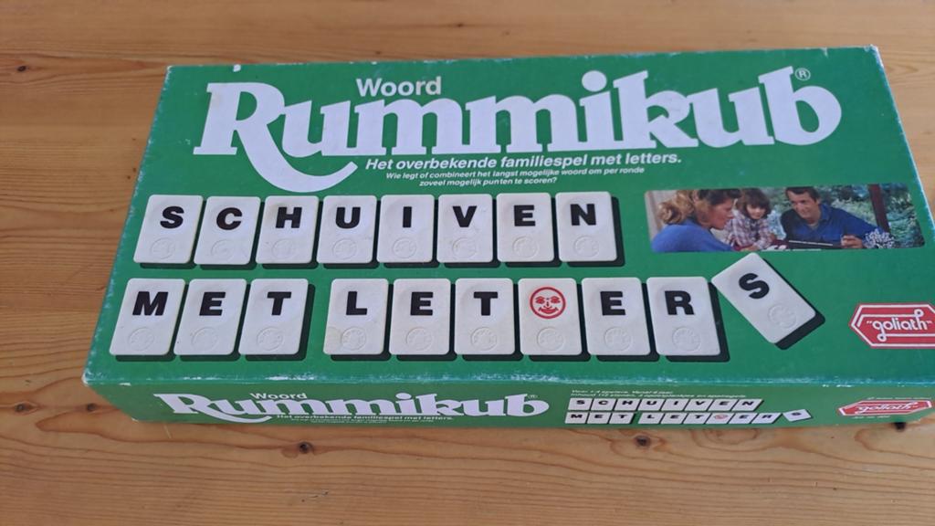Woord Rummikub - Het overbekende familiespel met letters, Hobby en Vrije tijd, Gezelschapsspellen | Bordspellen, Een of twee spelers