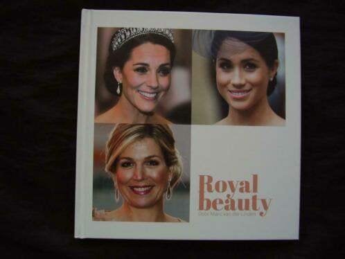 koninklijk huis maxima koningin marclinden royal boek, Ophalen of Verzenden, Zo goed als nieuw, Nederland, Tijdschrift of Boek