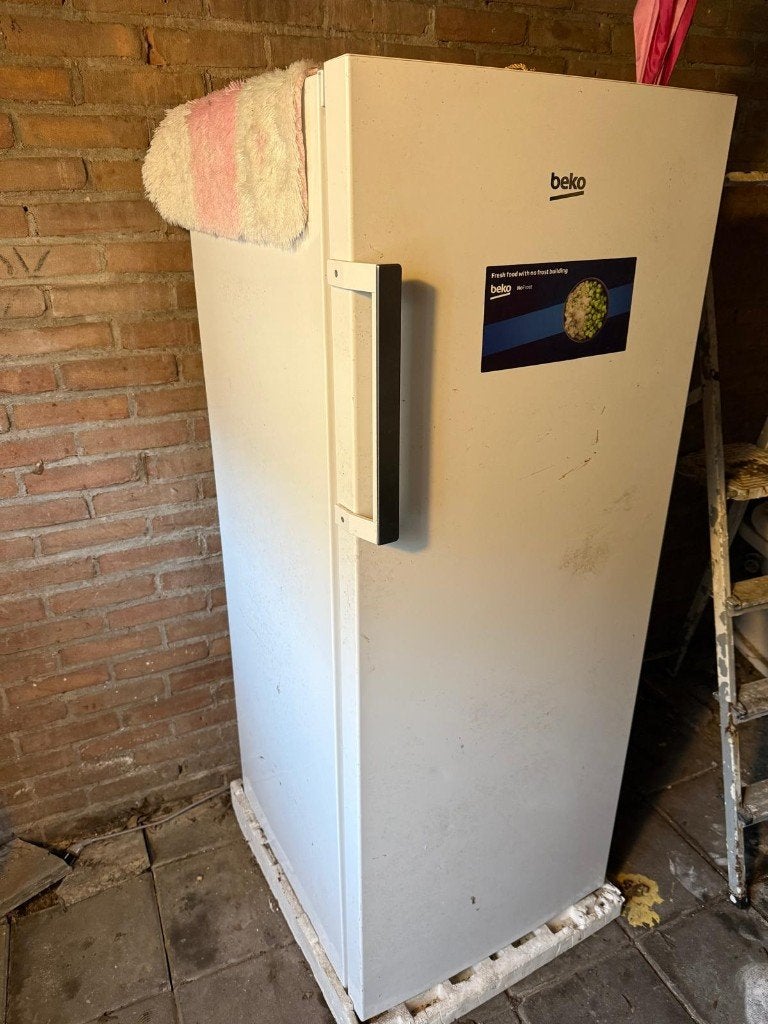 Beko vriezer - kastmodel, NoFrost, 160 cm of meer, Zo goed als nieuw, Ophalen, Vrieskast