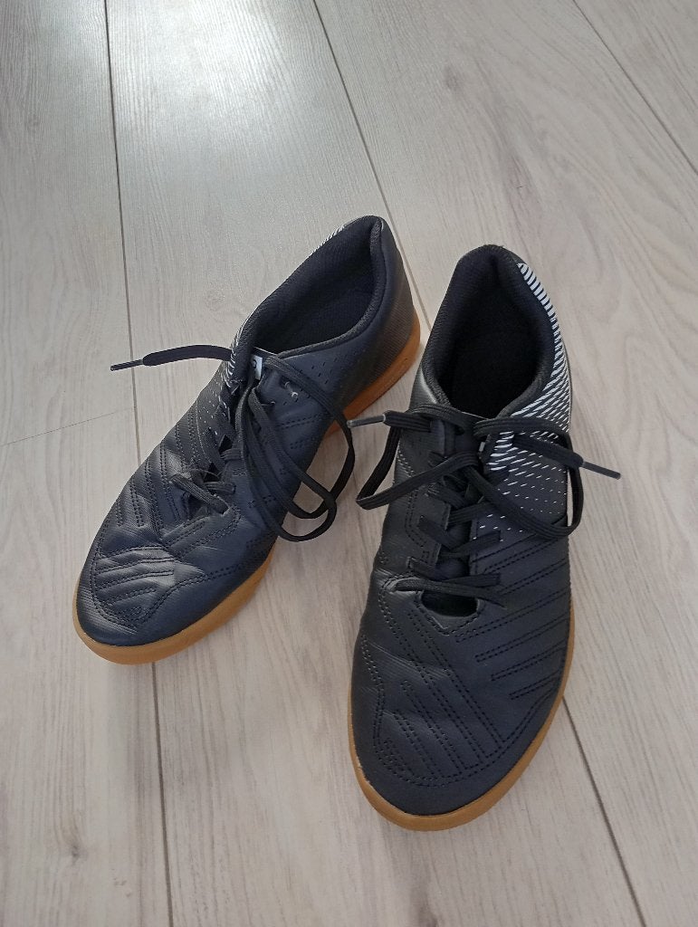 Zaalvoetbalschoenen maat 40, Ophalen, Gebruikt, Jongen of Meisje, Sportschoenen