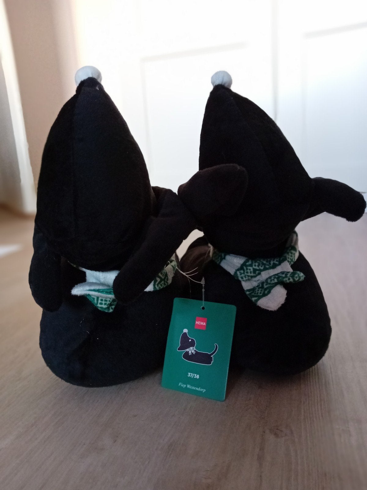 Takkie sloffen maat 37/38 NIEUW, Kleding | Dames, Zwart, Nieuw, Ophalen of Verzenden, Pantoffels of Sloffen