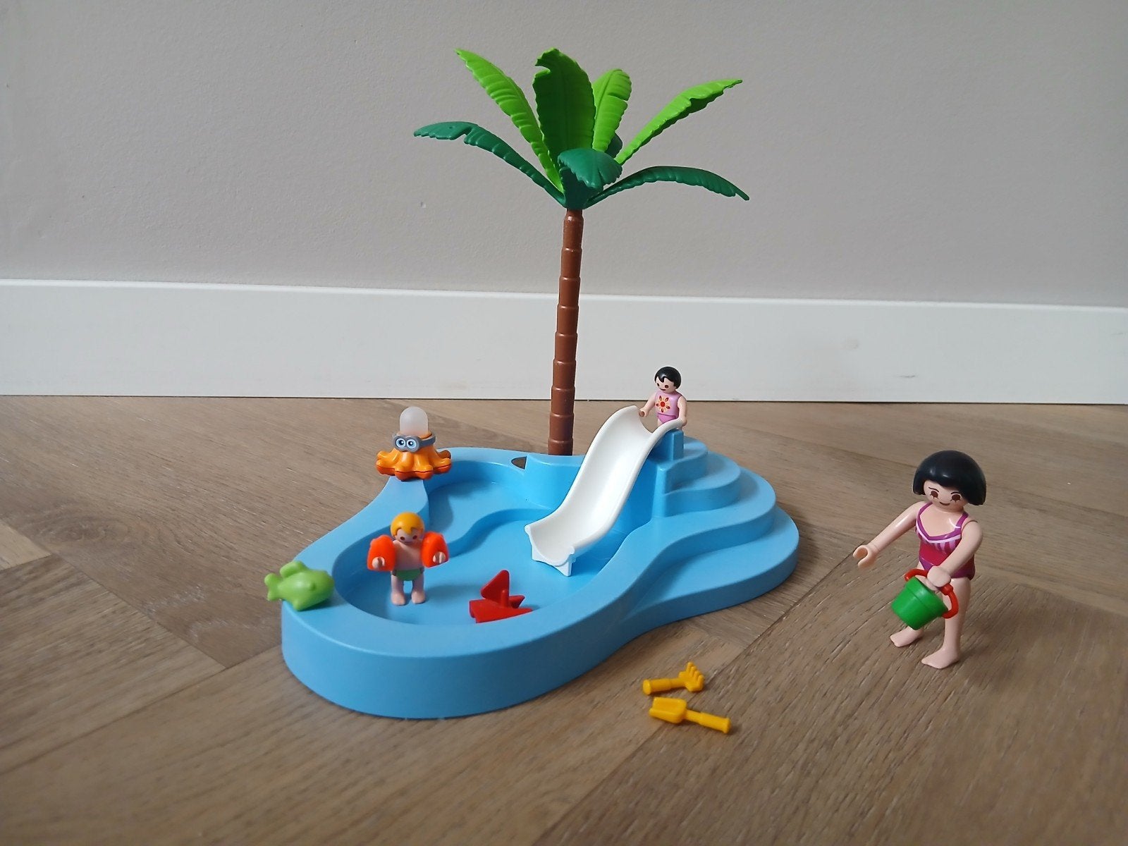 Playmobil: Kinderbad met glijbaan (6673), Ophalen, Gebruikt