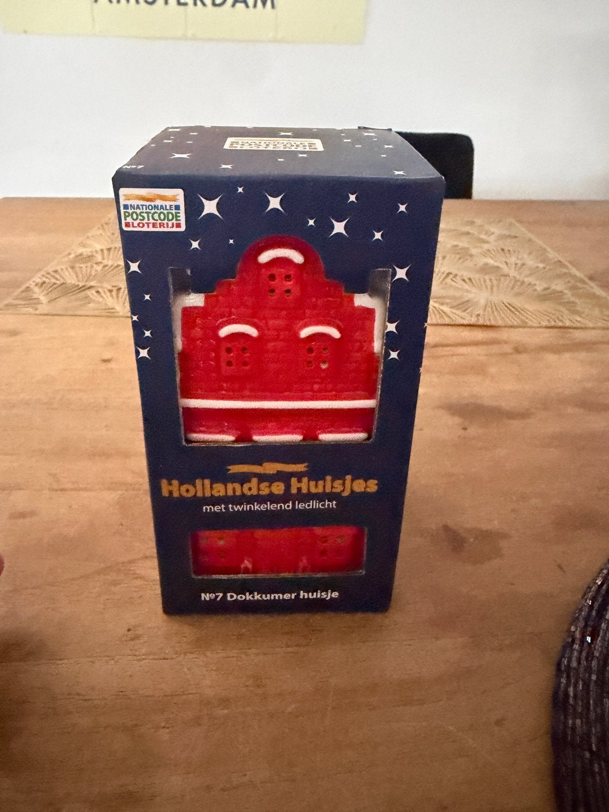 Hollands Huisje Dokkum met twinkelend ledlicht, Nieuw, Kunststof, Ophalen of Verzenden, Landelijk