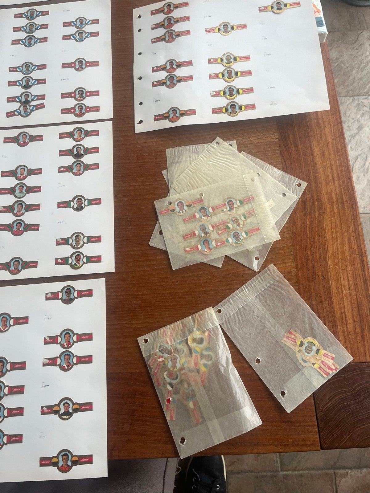 Grote verzameling sigarenbandjes, Verzamelen, Overige Verzamelen, Gebruikt, Ophalen of Verzenden