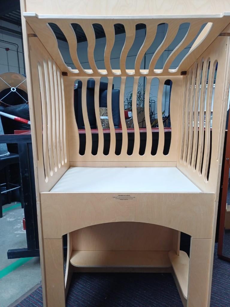 Hoge box met kantelhek en spijlen, Kinderen en Baby's, Boxen, Ophalen, Gebruikt, Vierkant
