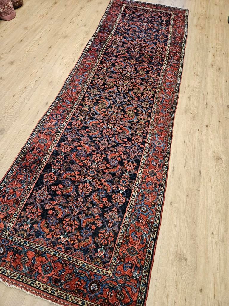 Vintage handgeknoopt perzisch tapijt loper malayer 308x97, Info@SlatsAntiek.nl, Tweedehands, Perzisch, 200 cm of meer