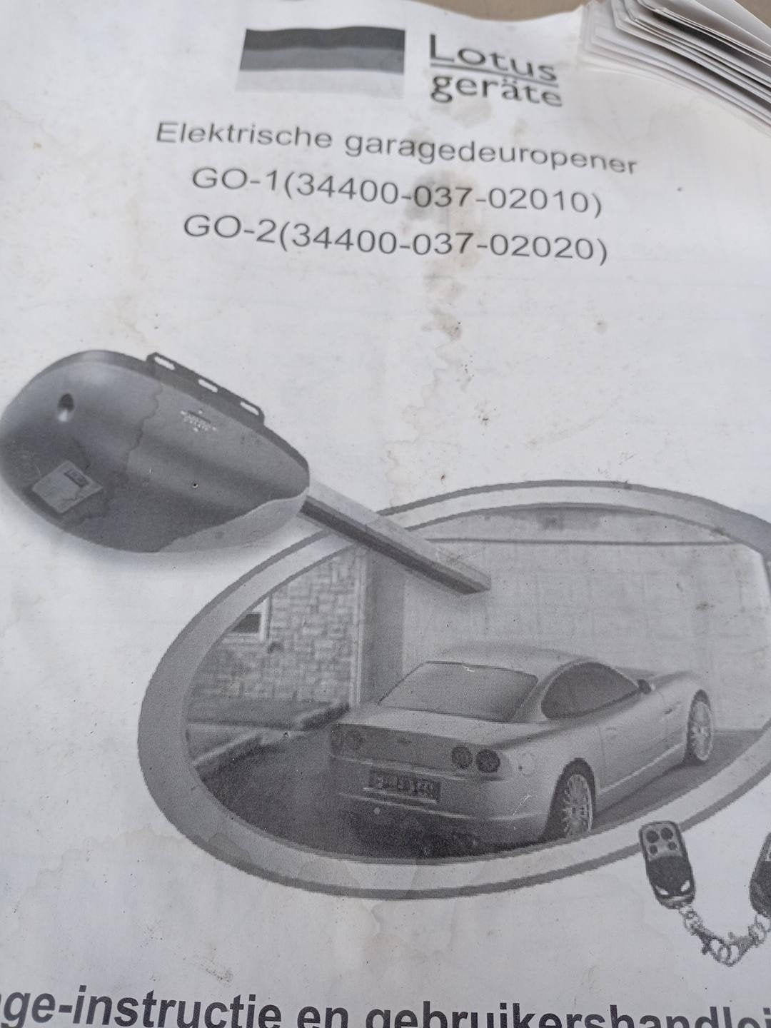 Lotus Garagedeuropener GO-2 (34400-037-02020), Ophalen, 120 cm of meer, 215 cm of meer, Garagedeur
