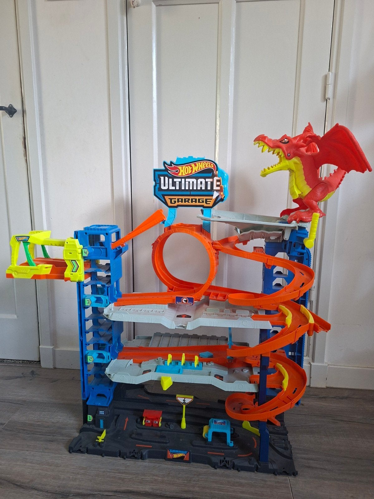 Hot Wheels Ultimate Garage, Kinderen en Baby's, Ophalen, Racebaan, Zo goed als nieuw, Hot Wheels