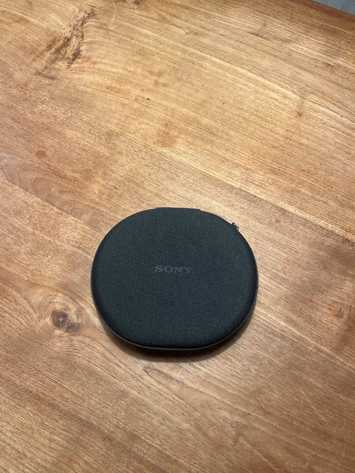 Sony zwart ULT wear, Bluetooth, Ophalen of Verzenden, Zo goed als nieuw, Zwart