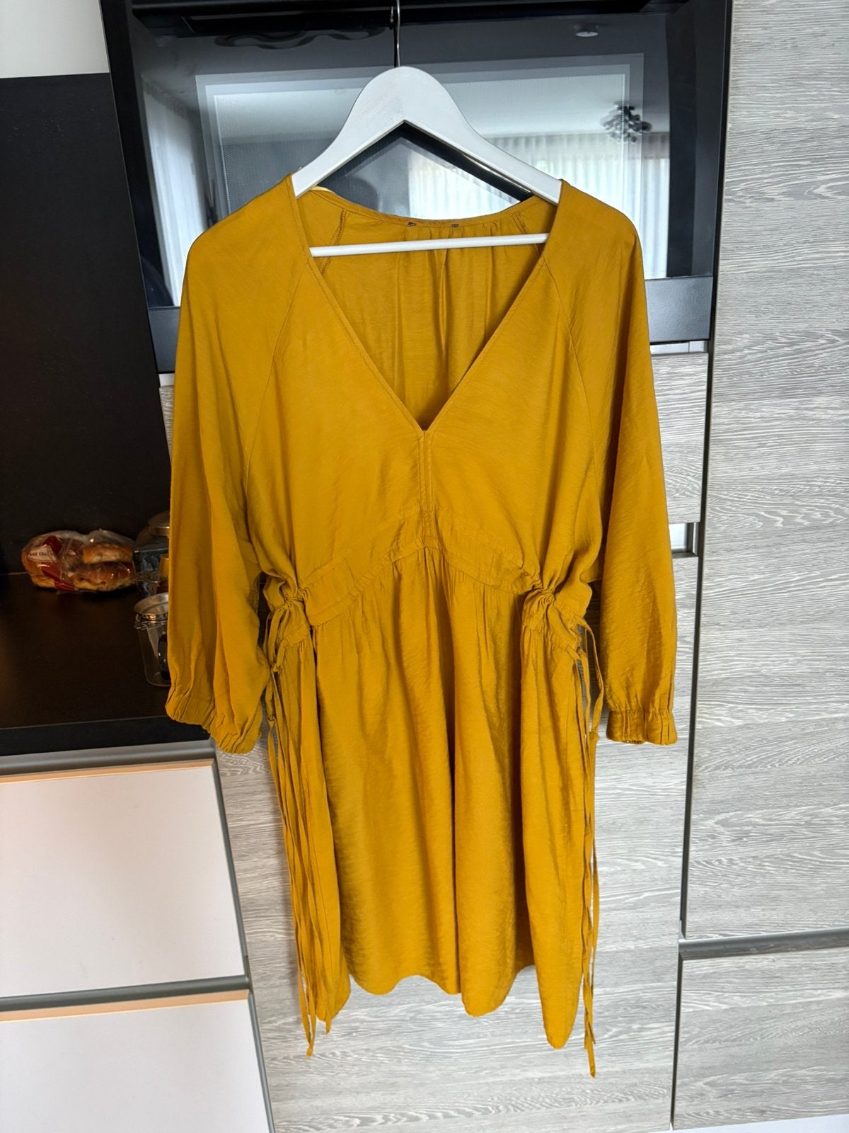 Vlot jurkje verstelbaar met touwtjes 44, Kleding | Dames, Ophalen of Verzenden, Gedragen, Maat 42/44 (L), Knielengte