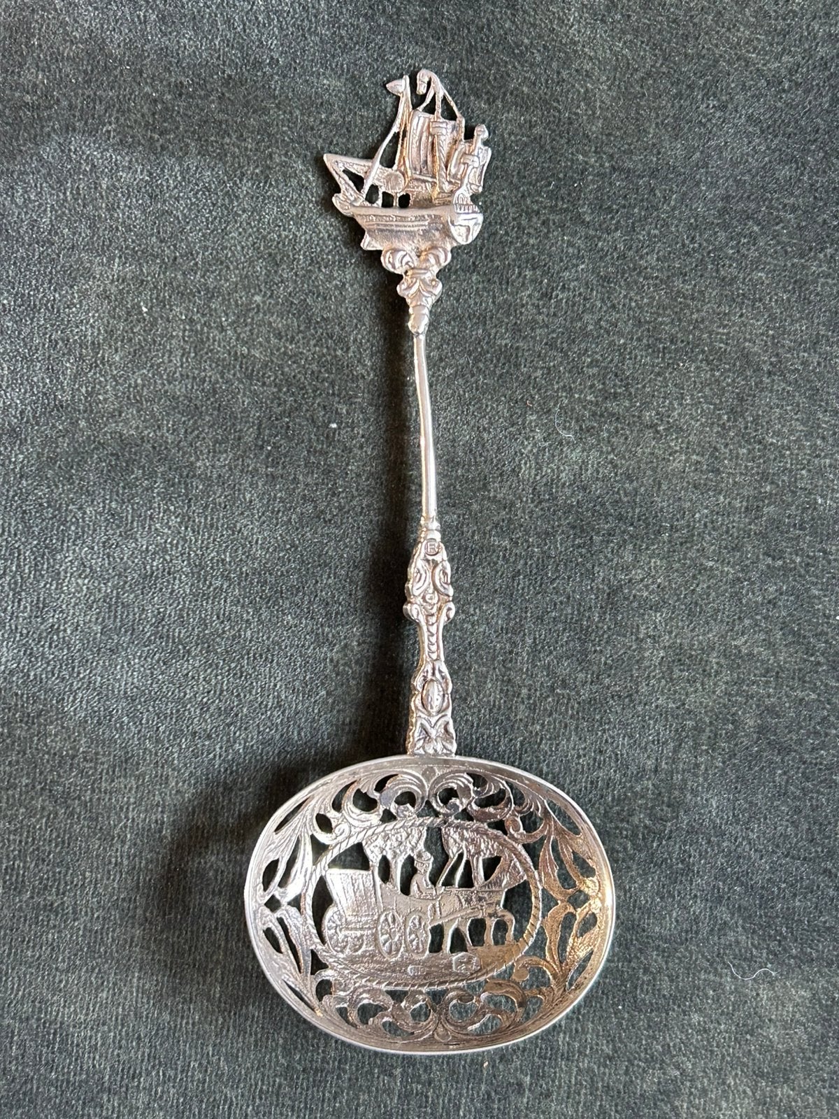 Morellenschepje / natfruitschepje zilver, Ophalen of Verzenden, Zilver