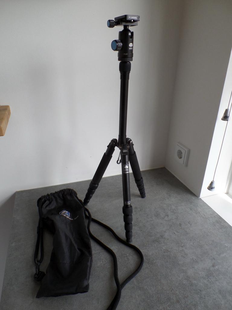 Sirui statief, kwaliteit!, Zo goed als nieuw, Minder dan 150 cm, Met balhoofd, Ophalen of Verzenden