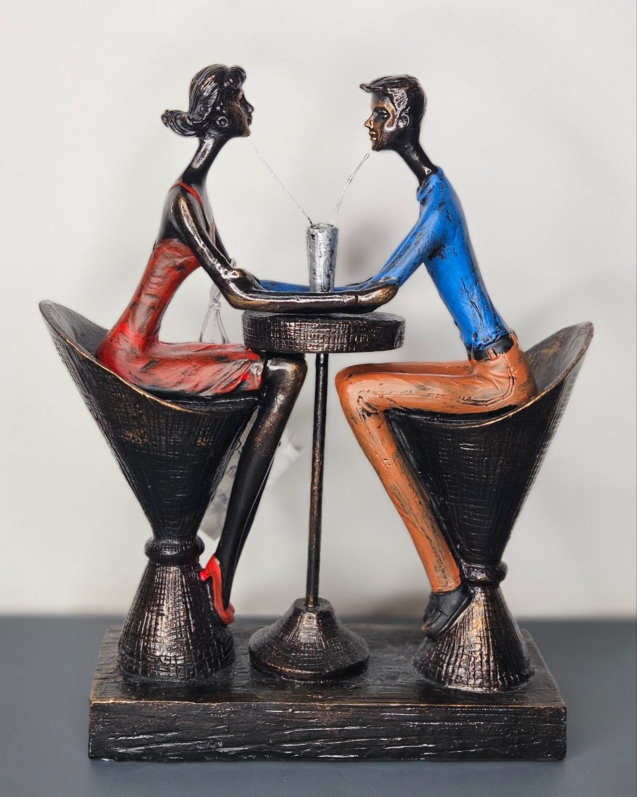 Beeldje, Sculptuur "Tafel voor twee" H.25cm, Ophalen of Verzenden, Nieuw, Mens