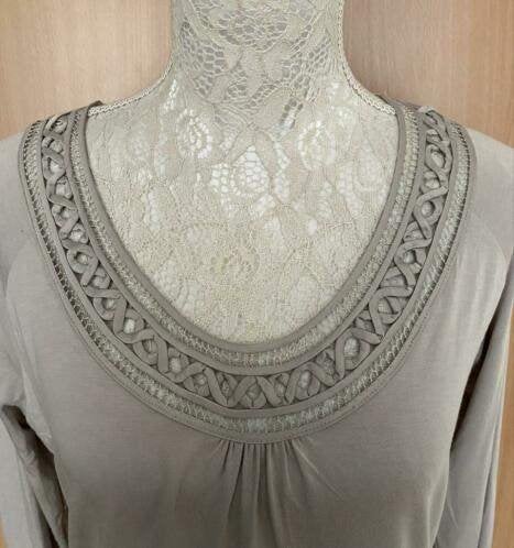 Bandolera top nieuw maat 42 [v], Kleding | Dames, Beige, Maat 42/44 (L), Nieuw, Ophalen of Verzenden