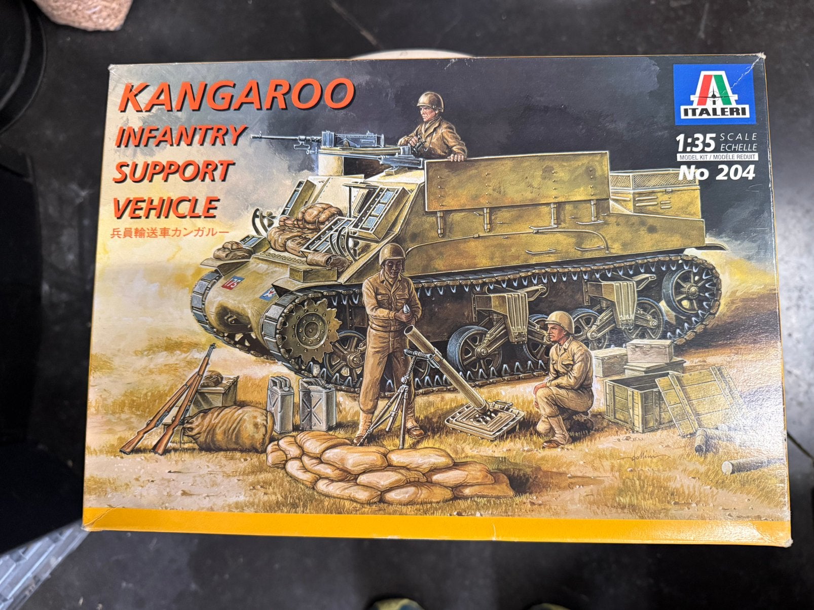 Kangaroo M7 Priest, Tank, Italeri, 1:32 tot 1:50, Ophalen of Verzenden