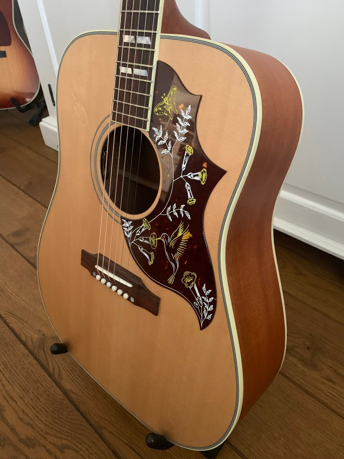 Foto 12 van Gibson Hummingbird Faded