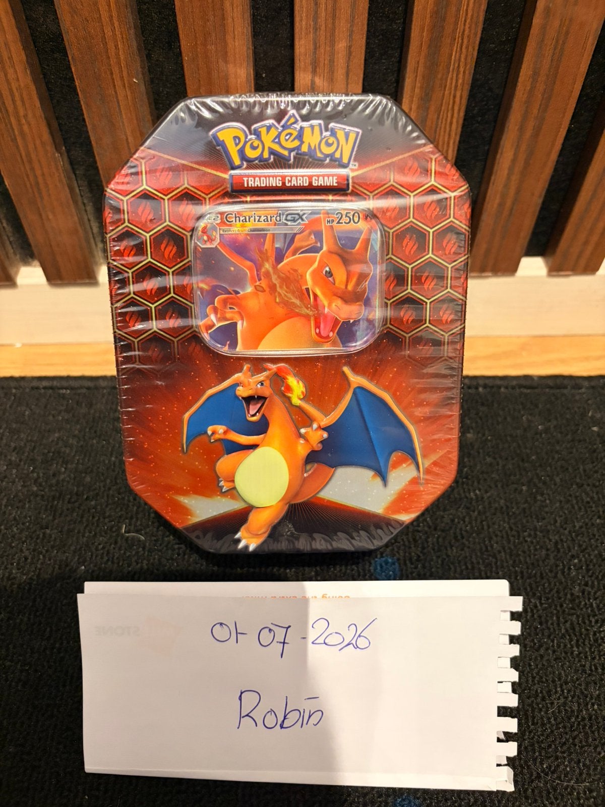 Charizard Hidden Fates Tin - Sealed - Pokemon, Hobby en Vrije tijd, Verzamelkaartspellen | Pokémon, Ophalen of Verzenden, Nieuw