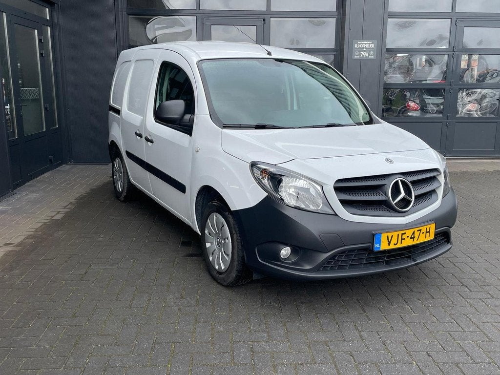 Mercedes-Benz Citan 108 CDI, Voorwielaandrijving, Gebruikt, 4 cilinders, Start-stop-systeem