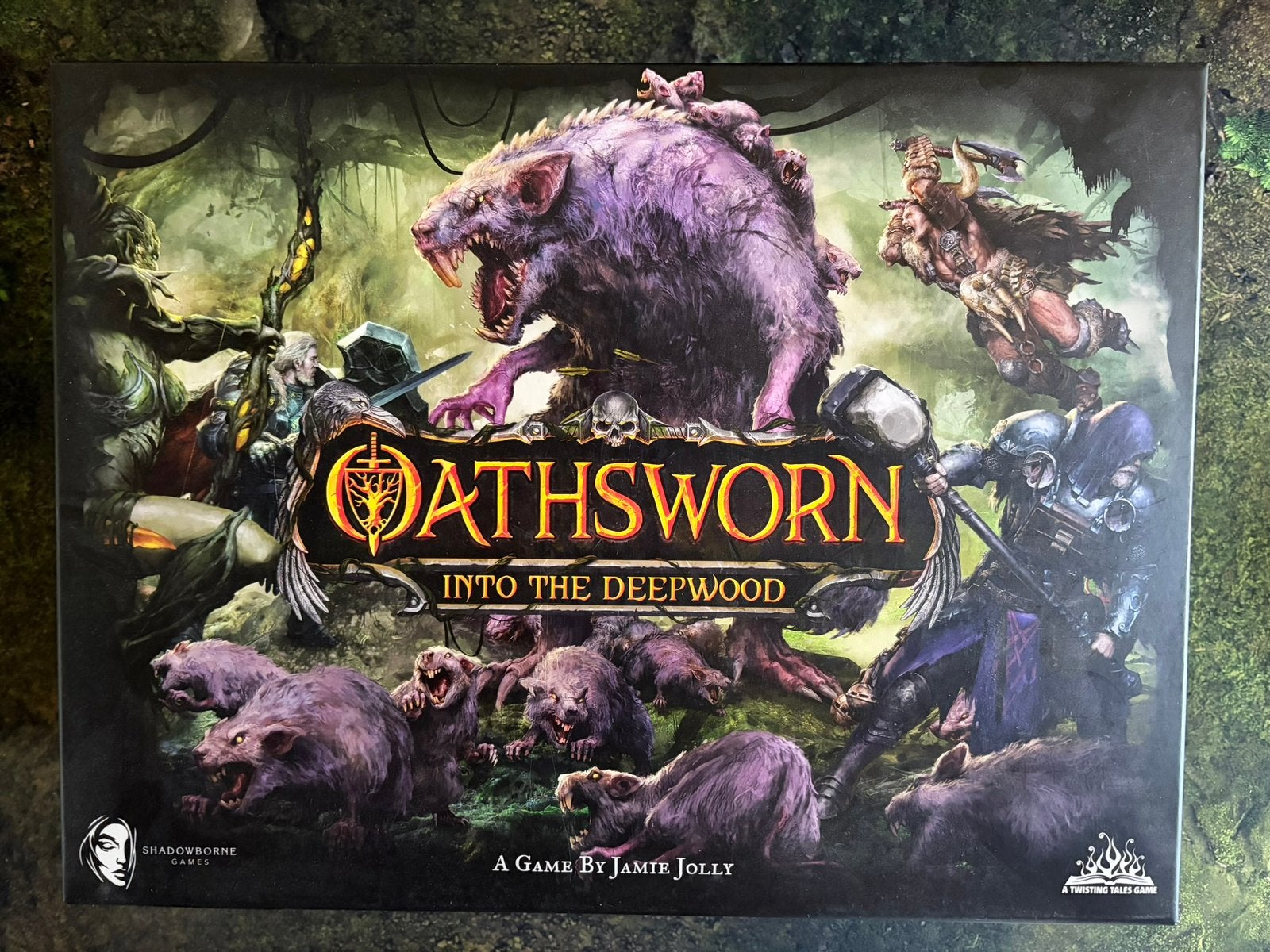 Oathsworn 2nd editie met mystery boxen, Ophalen of Verzenden, Gebruikt