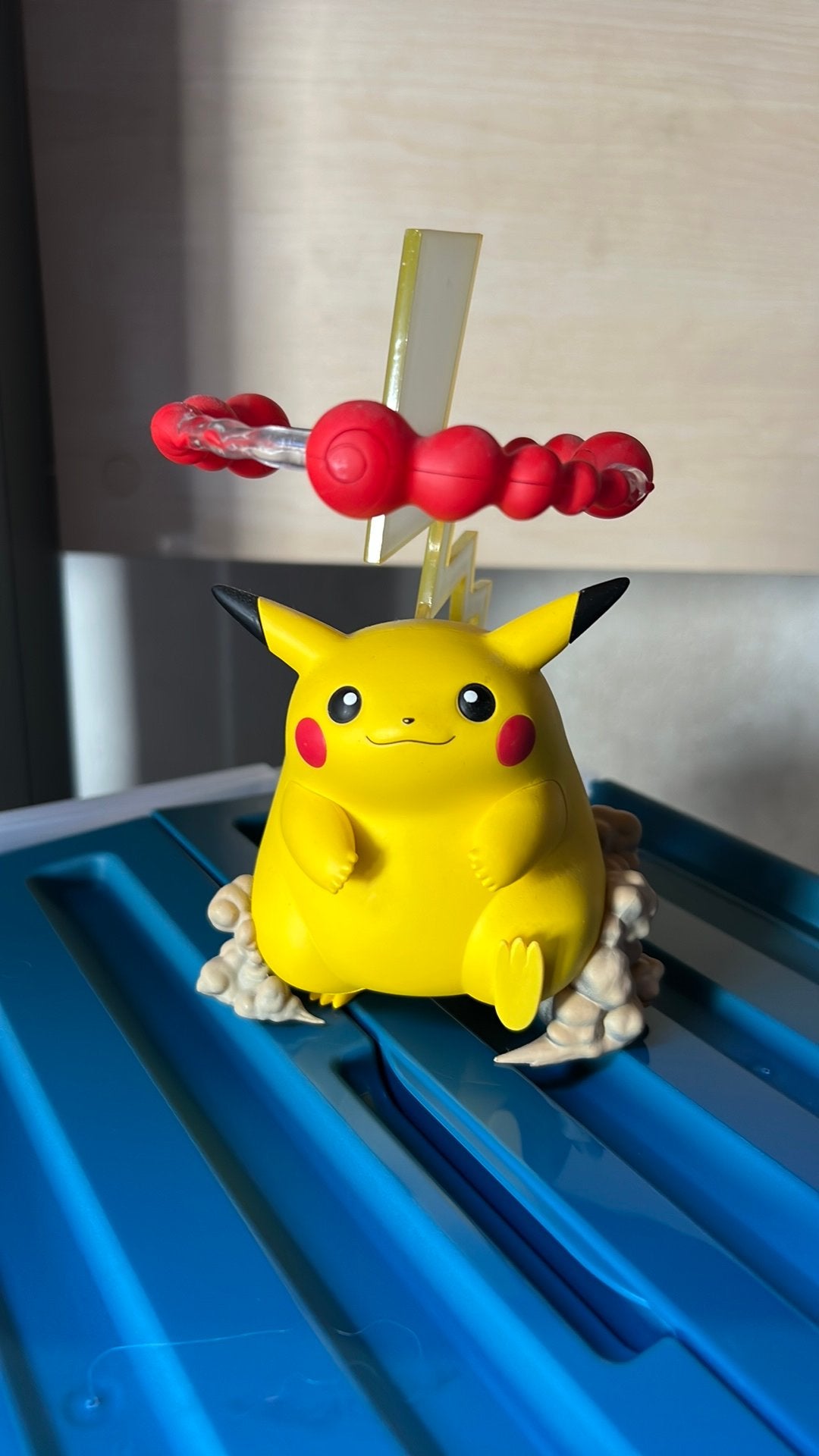 Pikachu V-Max beeldje statue, Ophalen of Verzenden, Nieuw