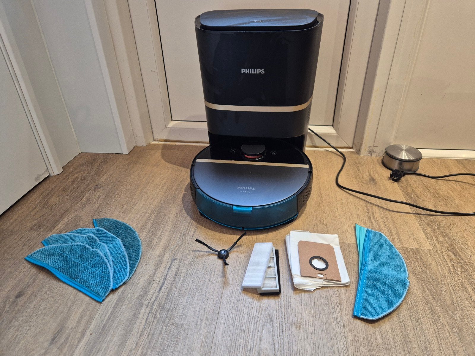 Philips Robotstofzuiger 7000 Serie met Dweilfunctie, Ophalen, Gebruikt, Philips, Robotstofzuiger