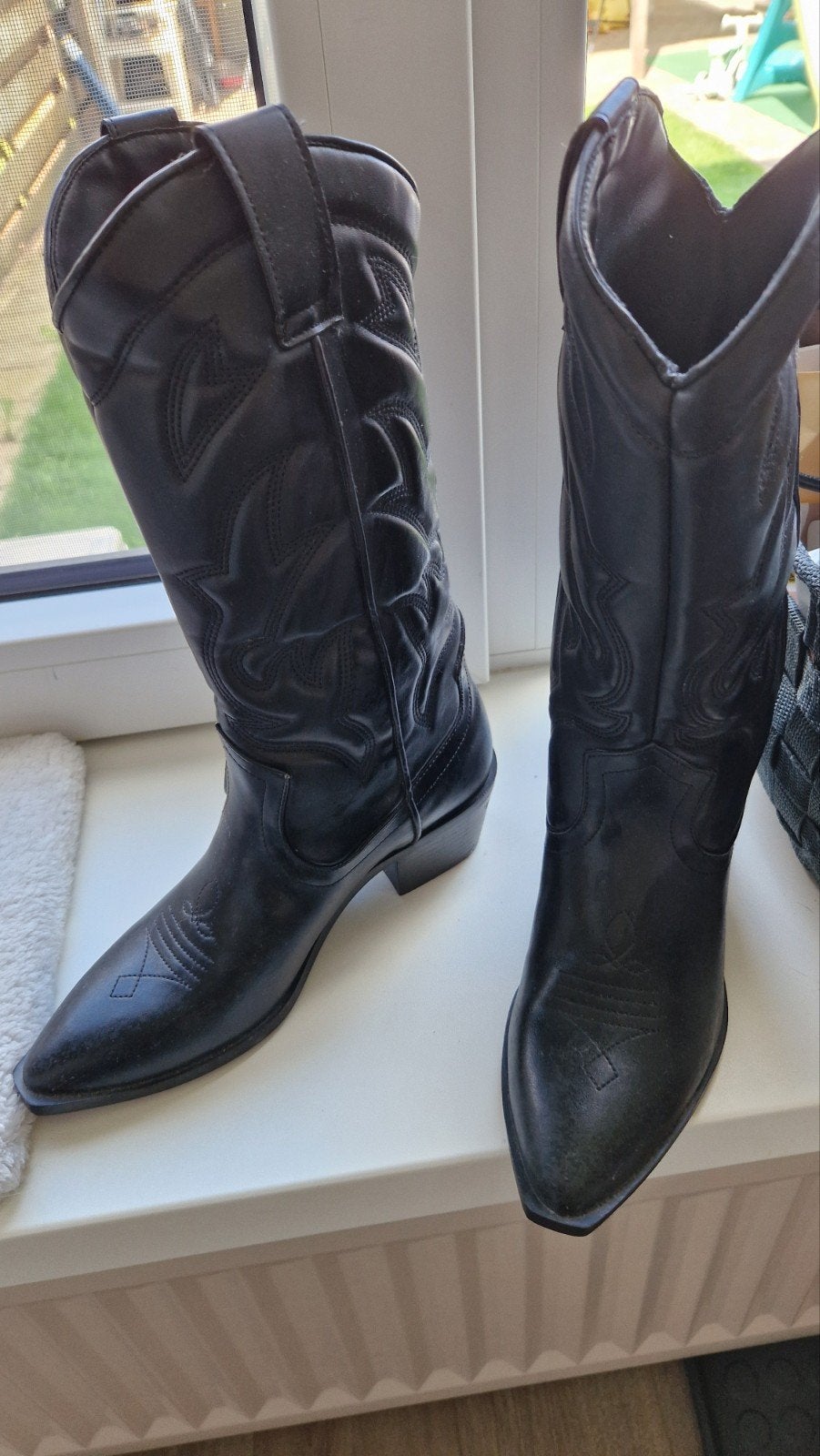 Zwarte cowboylaarzen - Maat 37, Kleding | Dames, Schoenen, Ophalen, Gedragen, Zwart, Hoge laarzen