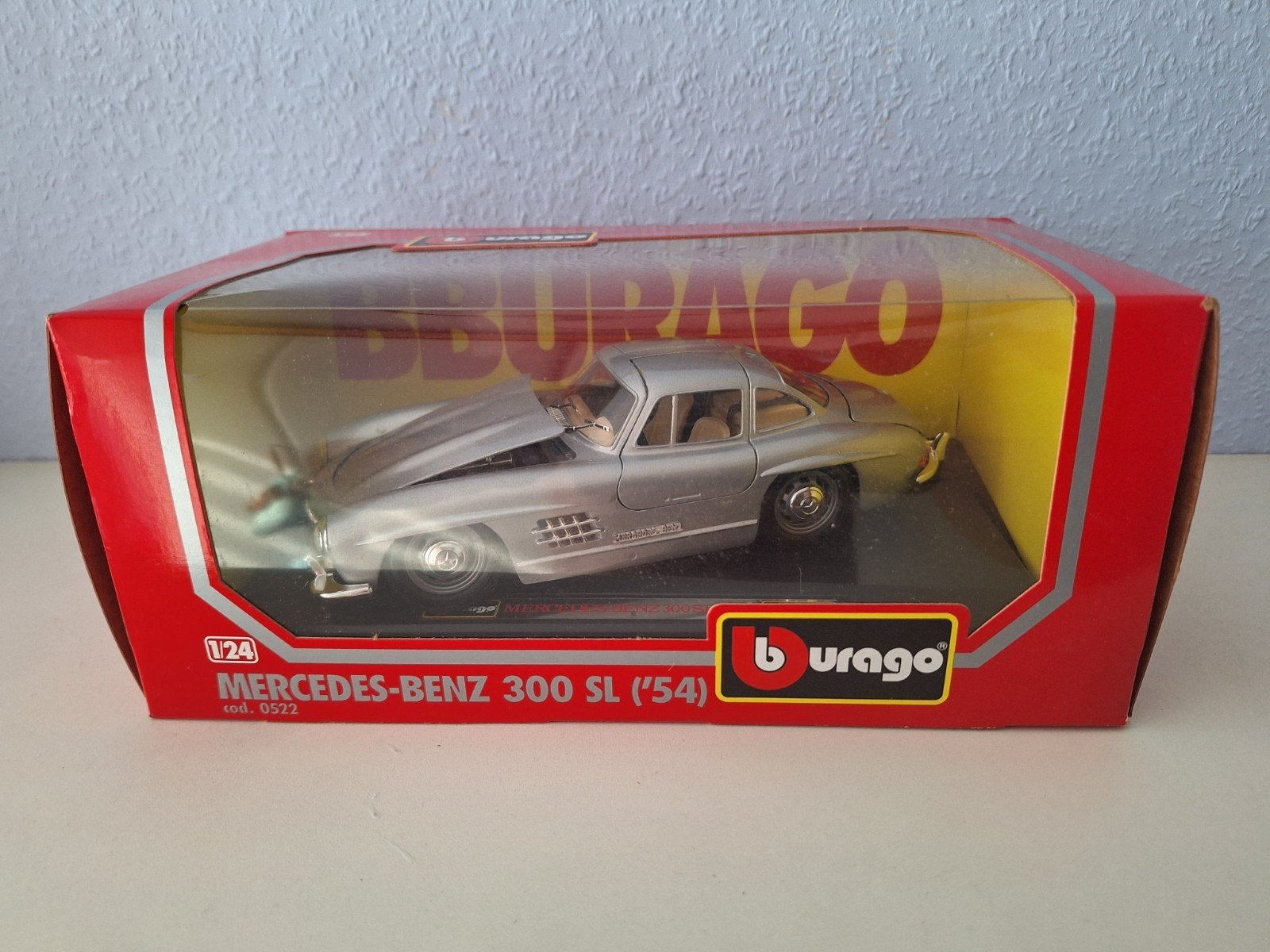 Burago Mercedes-Benz 300 SL ('54) 1:24 - Nieuw in doos, Hobby en Vrije tijd, Modelauto's | 1:24, Ophalen of Verzenden, Nieuw, Auto