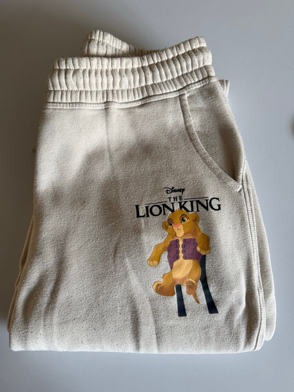 Disney The Lion King joggingbroek maat M, Maat 38/40 (M), Beige, Ophalen of Verzenden, Lang