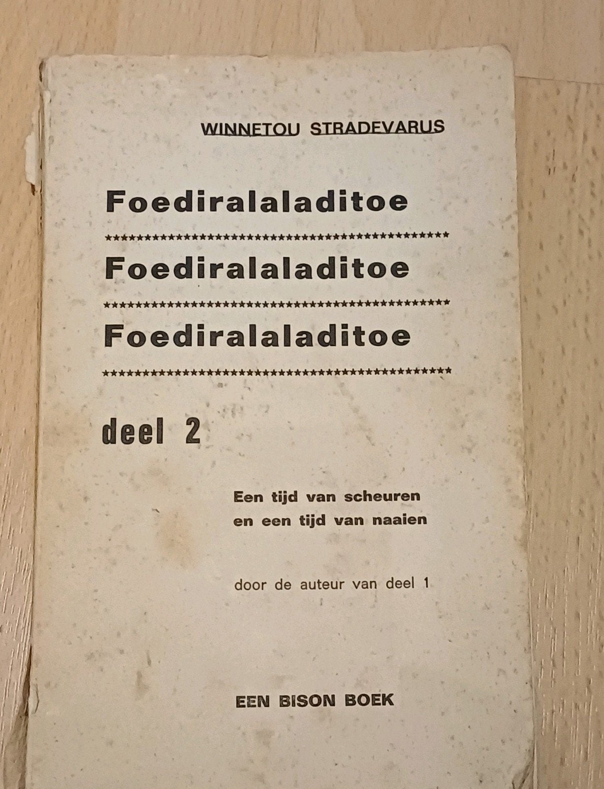 Foediraladitoe deel 2 - Winnetou Stradevarus (1969), Ophalen of Verzenden, Gelezen, Winnetou Stradevarus, Nederland