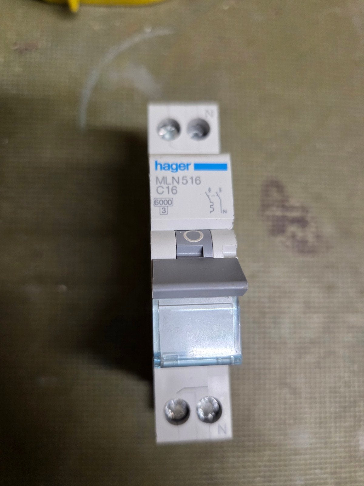 Hager MLN516 C16 Aardlekautomaat, Ophalen of Verzenden, Gebruikt, Hager, Aardlekautomaat