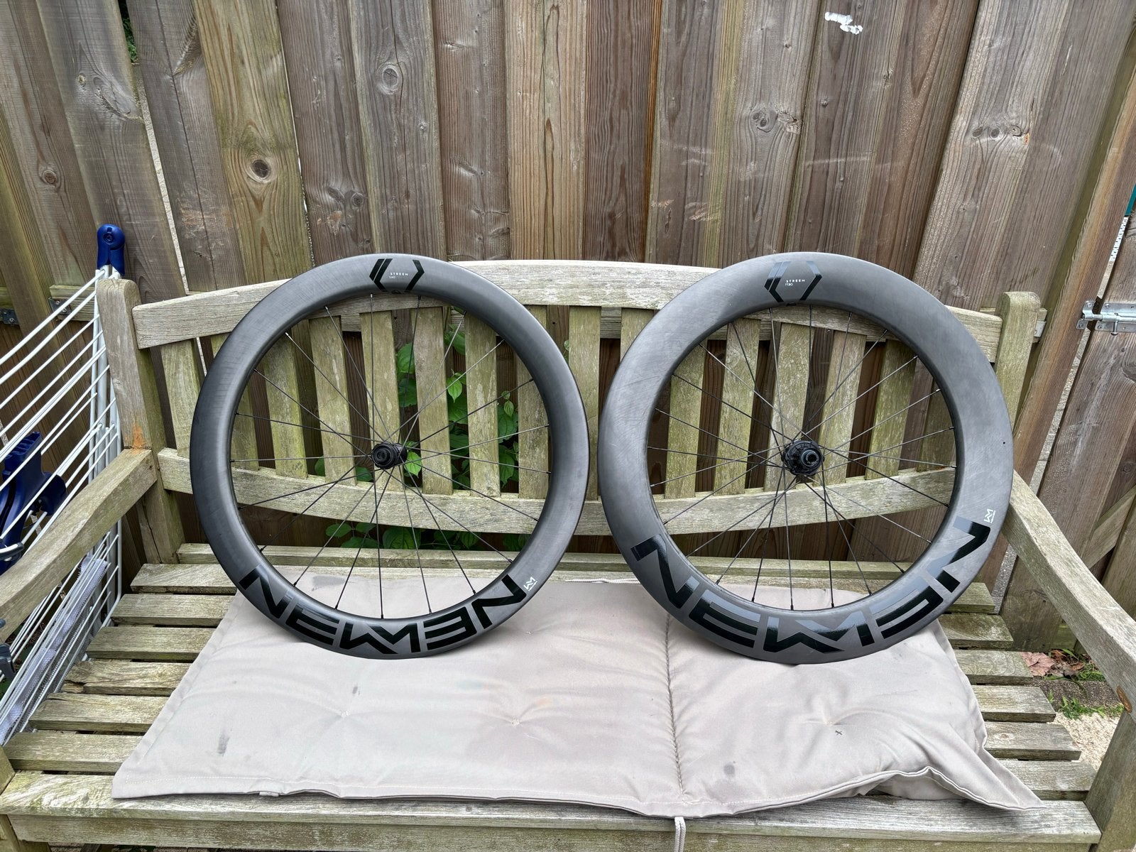 NEWMEN STREEM S60/TT80 Carbon Wielset, Racefiets, Zo goed als nieuw, Carbon, Ophalen