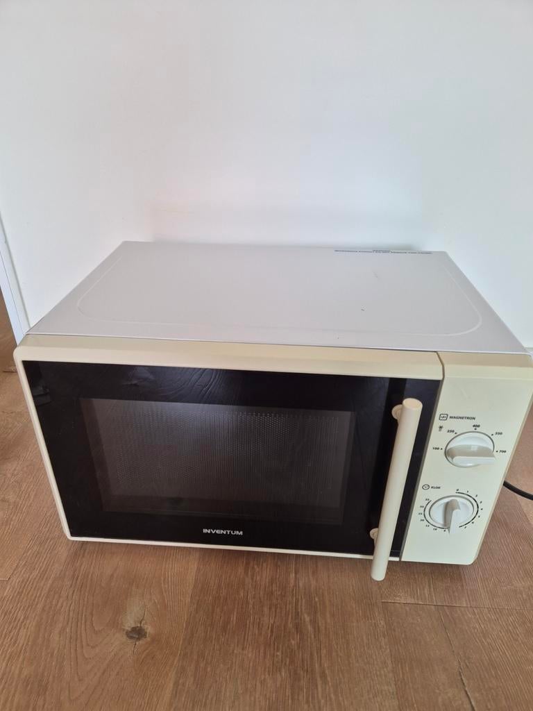 Inventum Magnetron - In hele goede staat, Gebruikt, Ophalen of Verzenden, Magnetron, 45 tot 60 cm