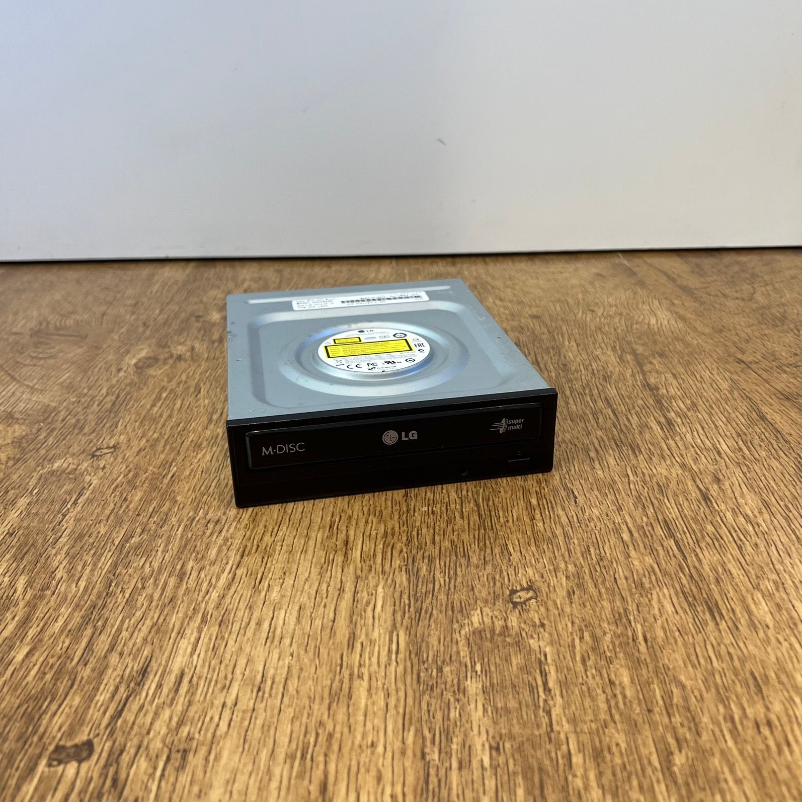 LG GH24NSB0 DVD-brander, Computers en Software, Optische drives, Intern, Gebruikt, Ophalen of Verzenden, Dvd