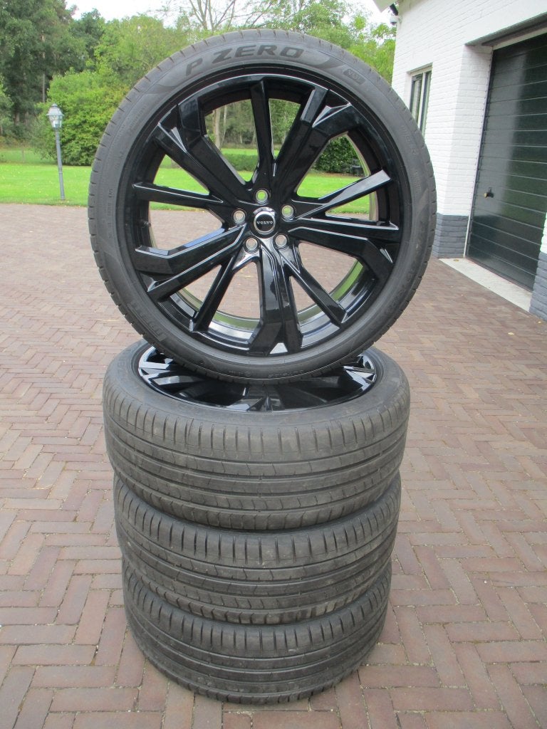 NIEUW Orig. Volvo XC60 21 inch velgen Black Edi 2026 R-line, Auto-onderdelen, Banden en Velgen, Ophalen, 255 mm, Banden en Velgen