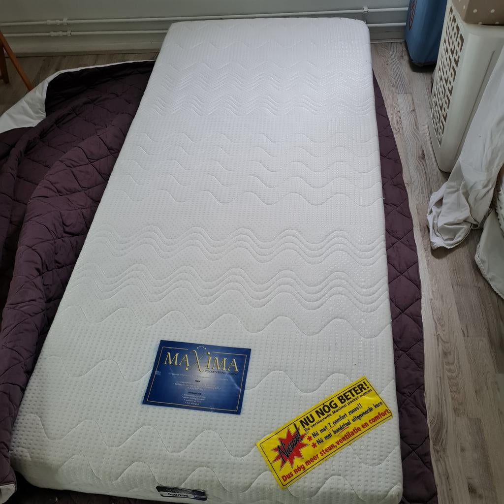 Matras 1 pers. Zeer goed pocket veer 7 zones Maxima, Ophalen, Zo goed als nieuw, Eenpersoons, 90 cm