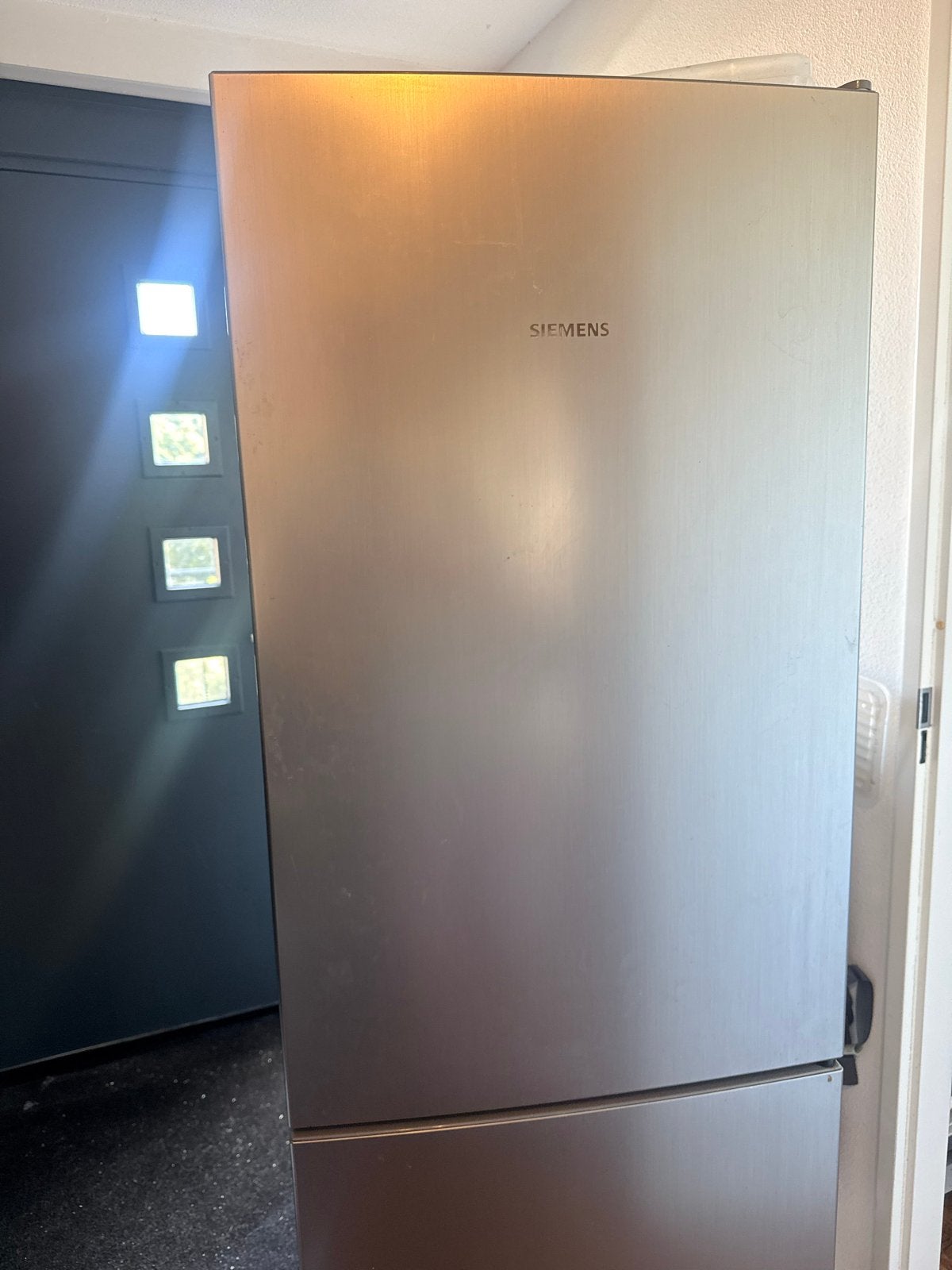 Siemens Koel-vriescombinatie - Werkt prima, lichte schade, Witgoed en Apparatuur, Gebruikt, 200 liter of meer, 60 cm of meer, Met aparte vriezer