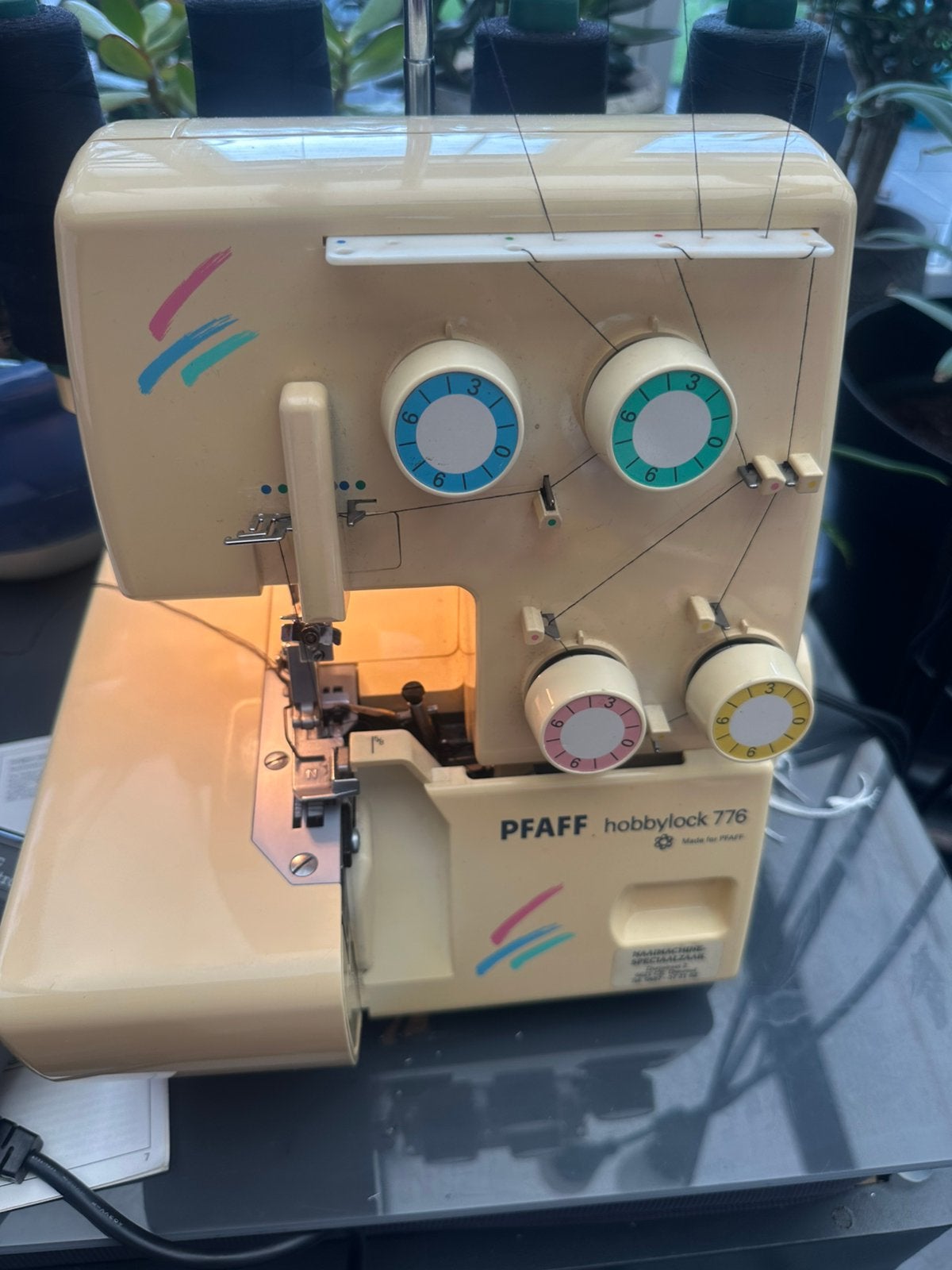 Pfaff hobbylock 776, Ophalen, Zo goed als nieuw, Naaimachine, Pfaff