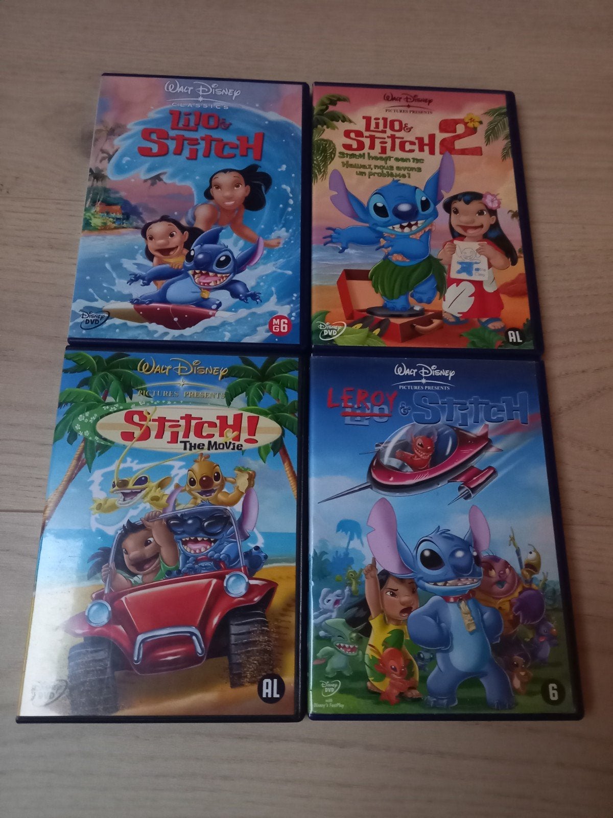Walt Disney classic Lilo & Stitch verzameling, Alle leeftijden, Ophalen of Verzenden, Zo goed als nieuw, Europees