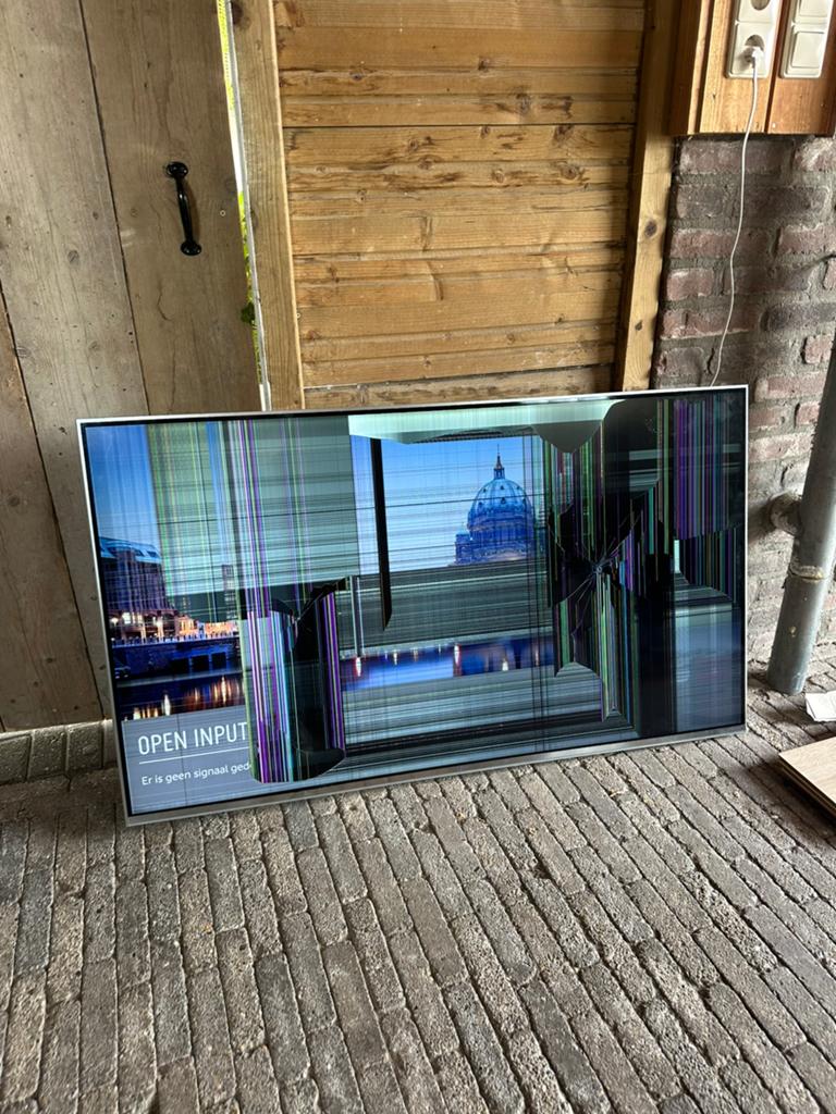 Tv voor onderdelen, Ophalen of Verzenden, 100 cm of meer, 50 Hz