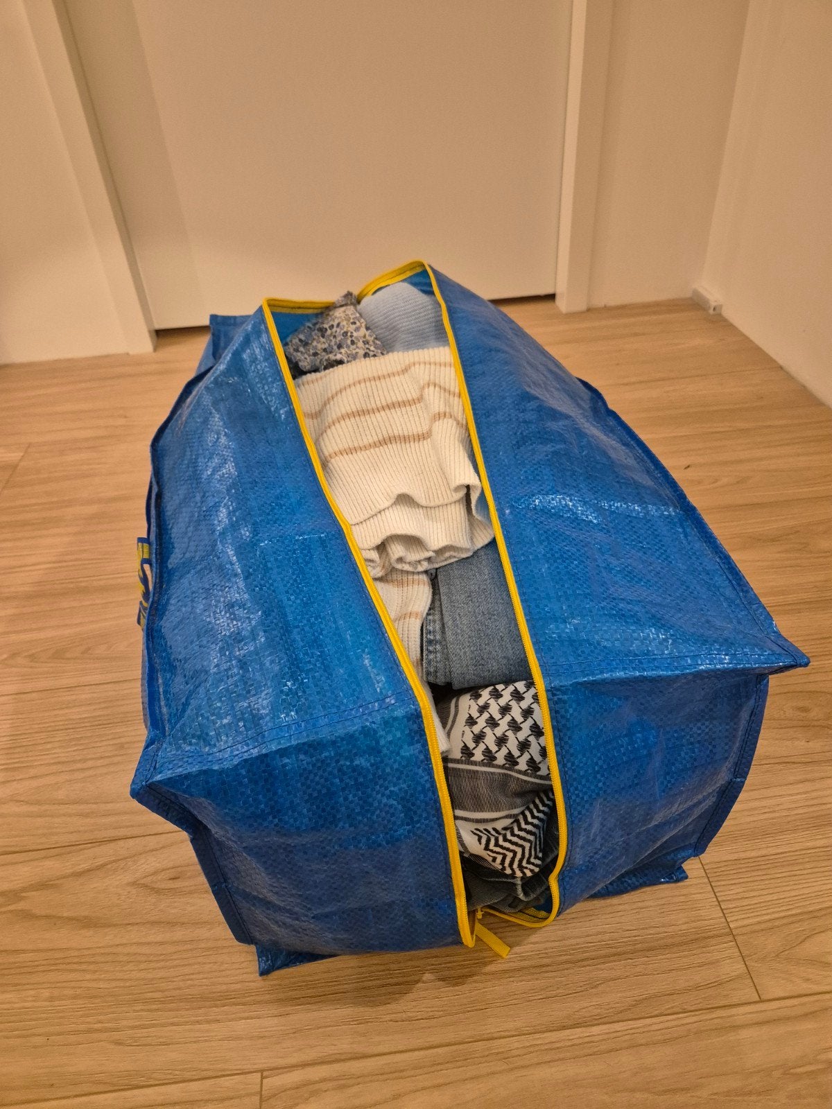 Grote tas dameskleding XS/S - Diverse seizoenen, Ophalen, Gedragen