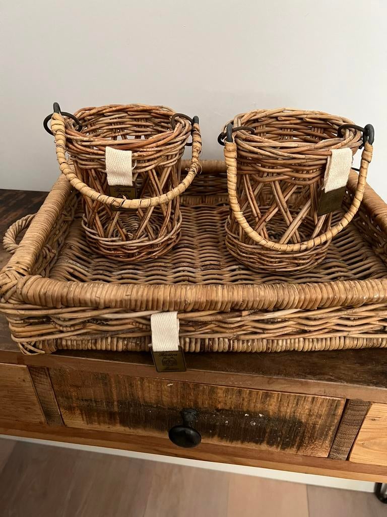Riviera maison vintage rieten set windlichten en dienblad, Huis en Inrichting, Woonaccessoires | Schalen en Manden, Zo goed als nieuw
